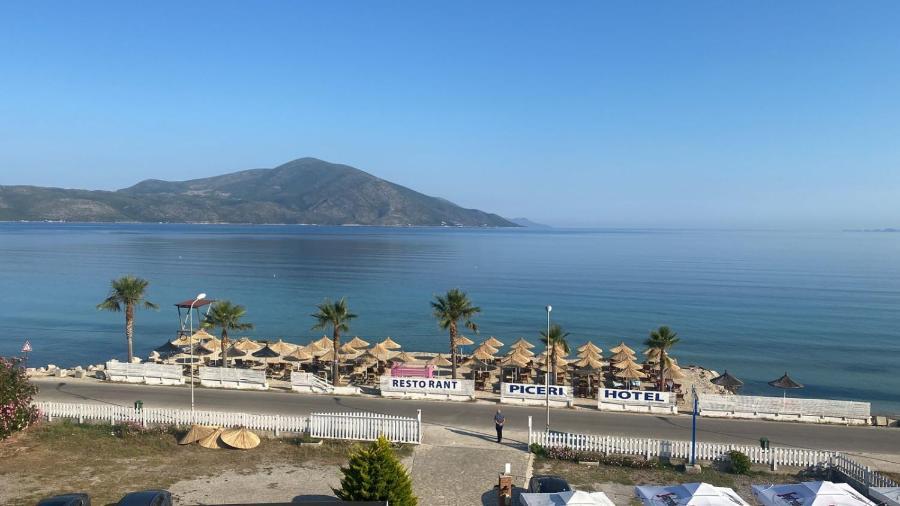 Sunrise Hotel 3*